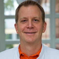  PD Dr. Arne Trummer